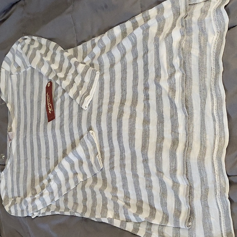 Arizona, three quarter sleeve shirt